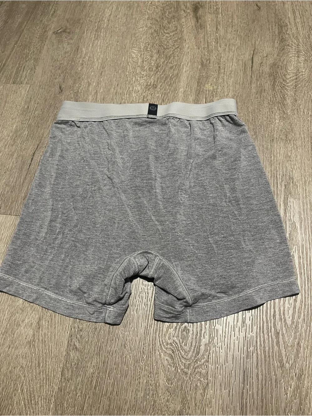 lululemon athletica Men’s Heather Gray Boxer Briefs with Logo Waistband